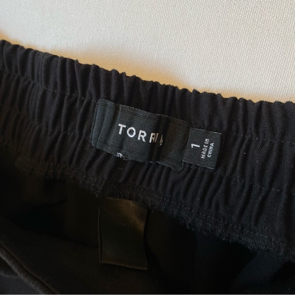 Torrid Taper slim pants 1X Pull on elastic waist Drawstring Black Poly Rayon - Picture 8 of 8